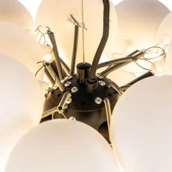 Art-Deco-Hängelampe schwarz mit Opalglas 8-flammig rund – Uvas