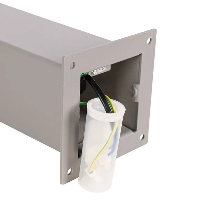 Außenleuchte Denmark P70 grau mit Erdspieß und Kabelmuffe