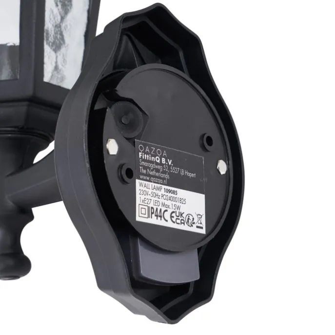 Außenwandleuchte schwarz mit Bewegungssensor IP44 - New Haven Gehämmert