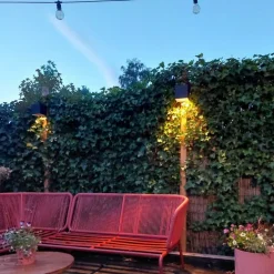 Außenwandleuchte schwarz mit Abblendlicht und Sensor auf Solar - Charlotte