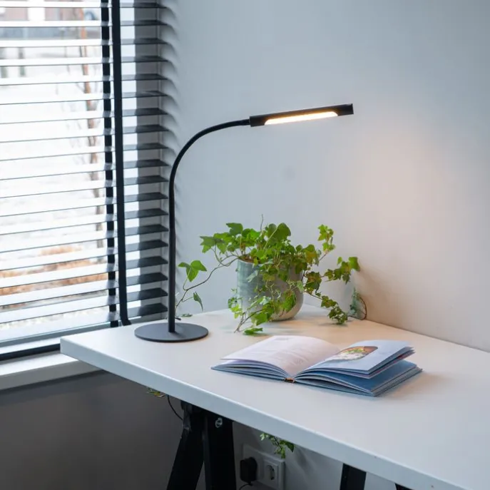 Design-Tischleuchte schwarz inkl. LED mit Touch-Dimmer - Palka