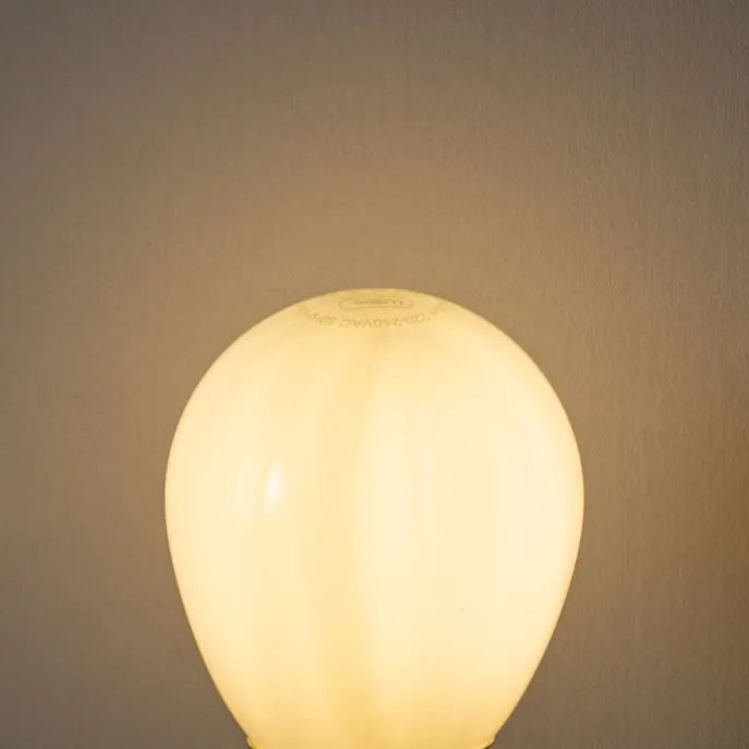 E27 3-Stufen-Dimmbare LED-Glühbirne P45 Opalglas 5W 470 lm 2700K