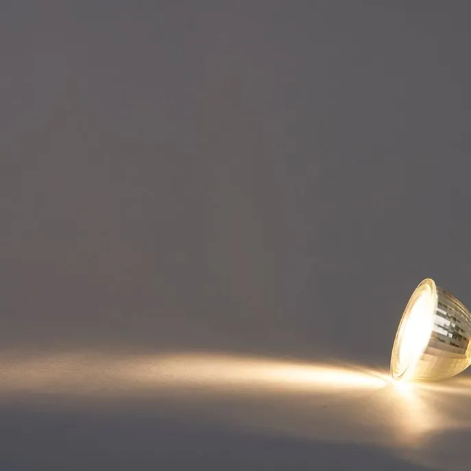 GU5.3 LED-Lampe MR16 5W 420 lm 2700K 12V