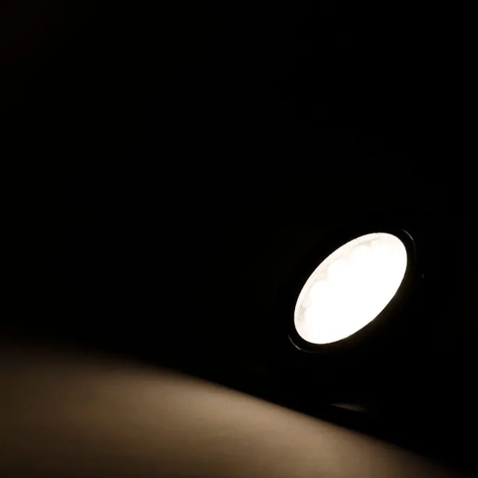 GU10 3-stufig dimmbare LED-Lampe AR111 8W 700 lm 2700K