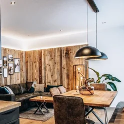 Industrielle Hängelampe schwarz mit goldenen 2 Lichtern - Magnax