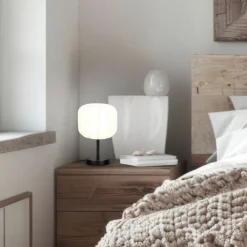 Japandi Tischleuchte Schwarz mit Weiß - Madleine