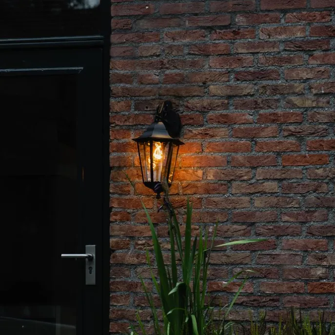 Klassische Außenwandlaterne schwarz IP44 - Havana Down