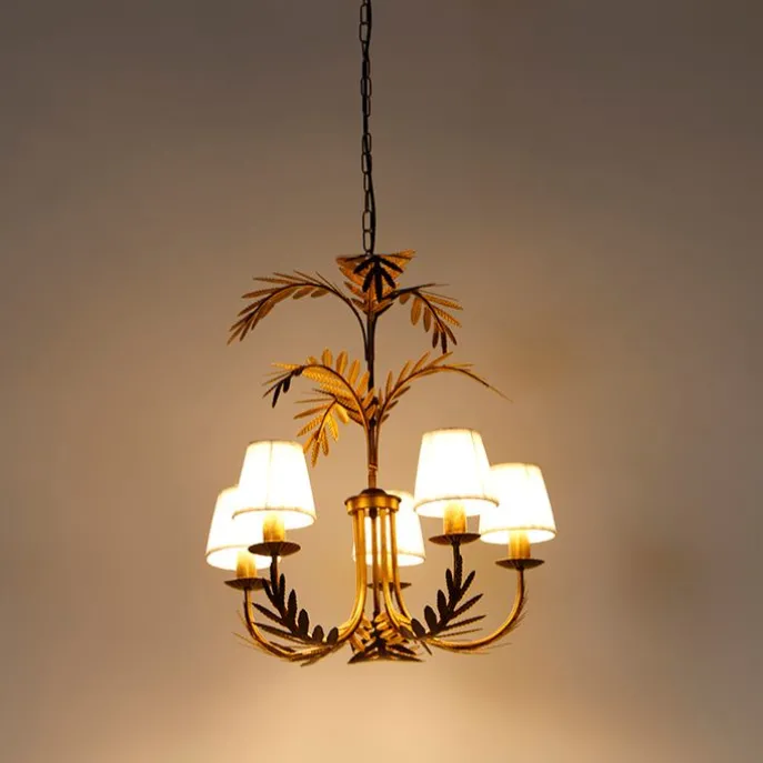 Kronleuchter Gold mit plissierter Clamp Cap Creme 5-Licht - Botanica