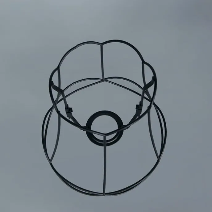 Lampenschirm aus Metall schwarz 20/19 - Granny Frame