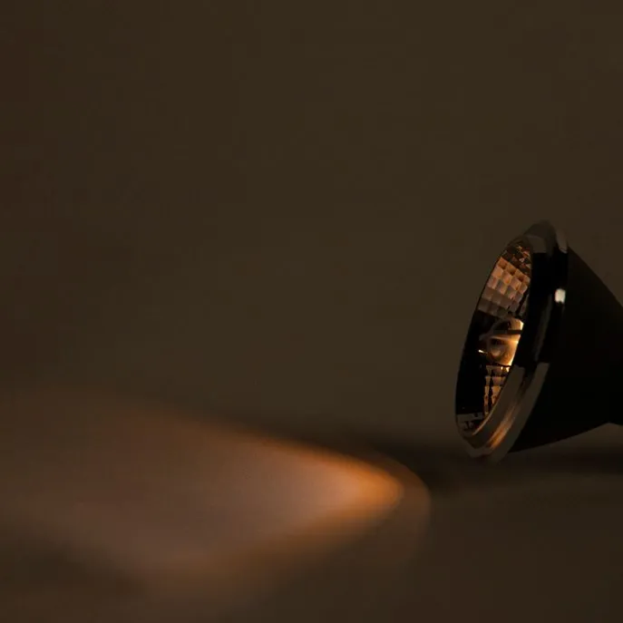 LED-Lampe AR70 GU10 6W 2000K-3000K dimmen bis warm