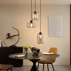 Moderne Hängelampe schwarz mit bernsteinfarbenem Glas 3-flammig - Sheena