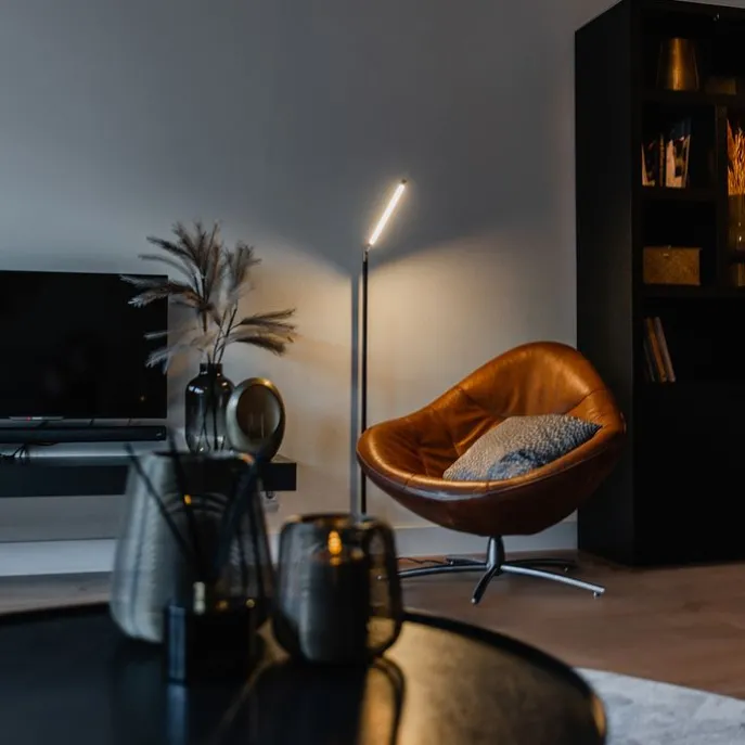 Moderne Stehleuchte schwarz inkl. LED mit Touchdimmer - Berdien