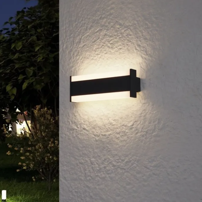 Moderne Wandleuchte schwarz 30cm inkl. LED CCT IP54 - Vanya