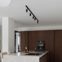 Modernes Schienensystem mit 5 Strahlern Schwarz 1-phasig - Iconic Jeana