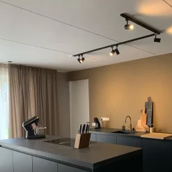 Modernes Schienensystem mit 5 Strahlern Schwarz 1-phasig - Iconic Jeana