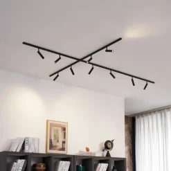 Modernes Schienensystem mit 10 schwarzen Strahlern 1-phasig - Slimline Uzzy