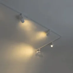 Modernes Schienensystem mit 6 weißen Strahlern 1-phasig 300cm - Iconic Jeana