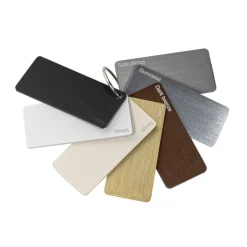 Musterbox mit Schienen und Farbmustern