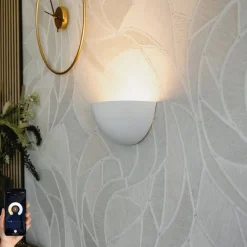 Smarte Wandleuchte weiß inkl. WiFi P45 - Britt