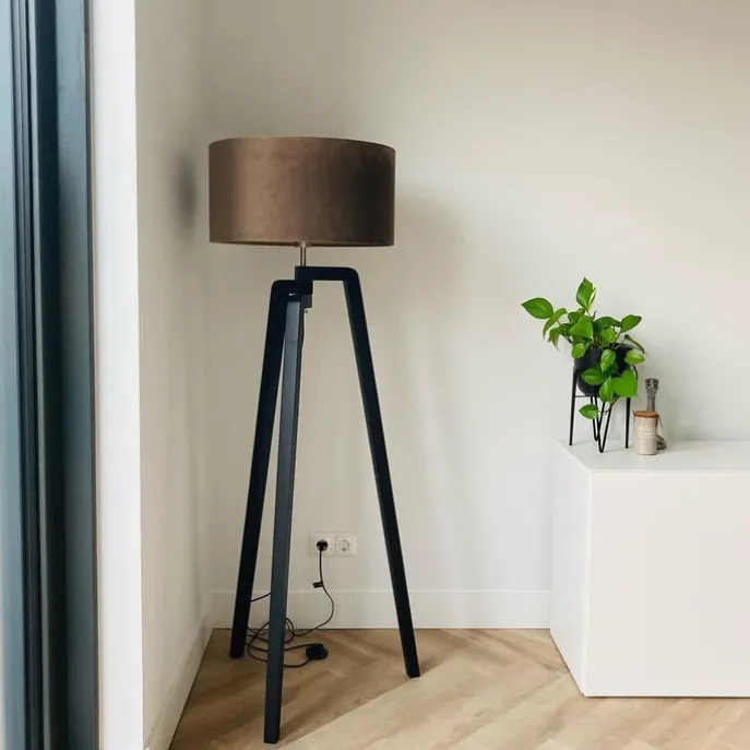 Stehleuchte Stativ schwarz mit taupe Schirm und Gold 50 cm - Puros