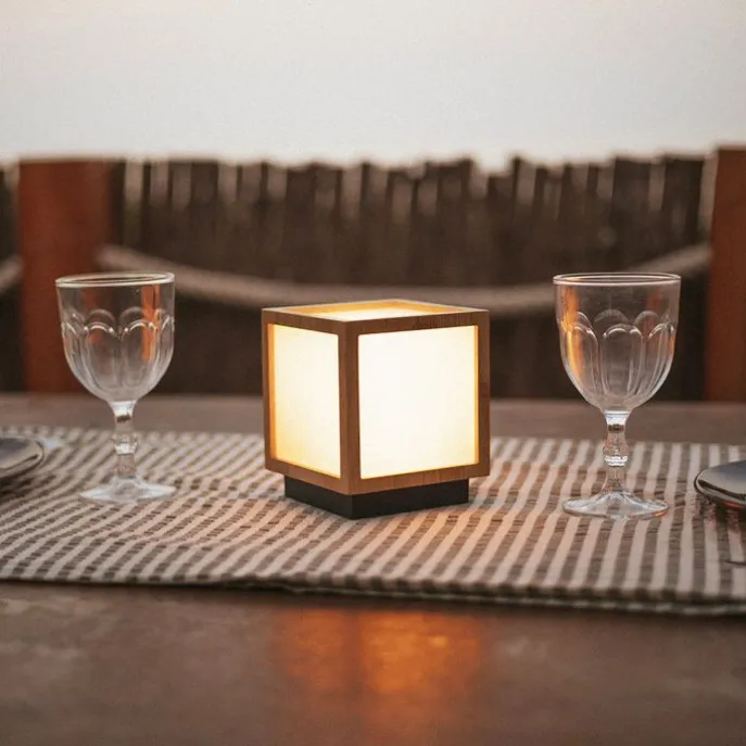 Tischleuchte aus Bambus mit Flammeneffekt inkl. LED IP44 Solar Wiederaufladbar - Vega