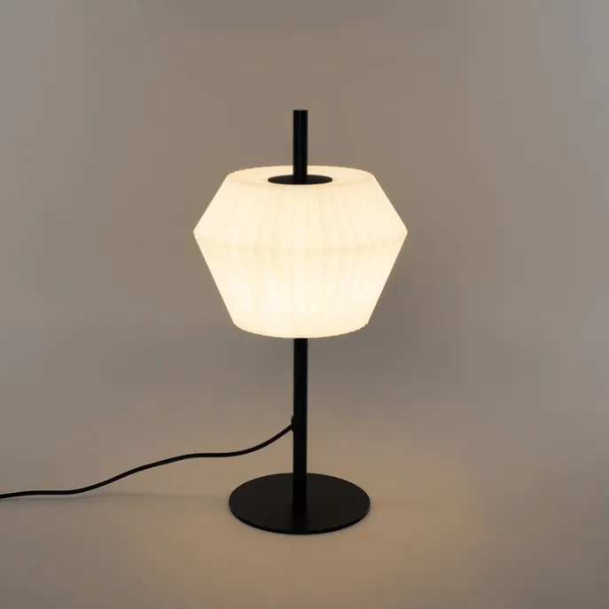 Tischleuchte für den Außenbereich schwarz mit weißem Schirm IP44 - Robbert