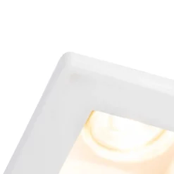 Vertiefter Fleck weiß 12 cm quadratisch - Zigeunerstuck