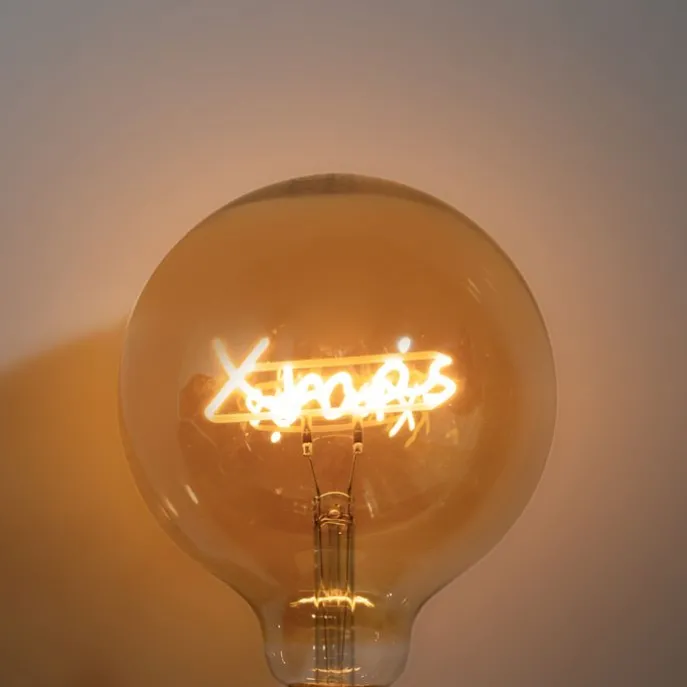 Weihnachts E27 LED-Glühbirne G125 Amber 3,4W 100 lm 1800K